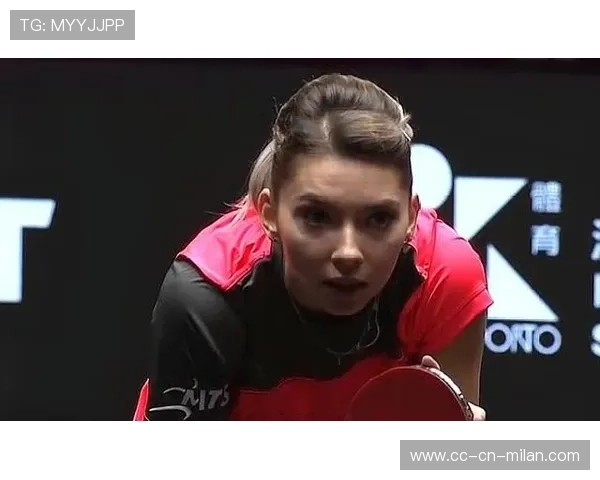 杜凯琹发球变化让对手频频吃发